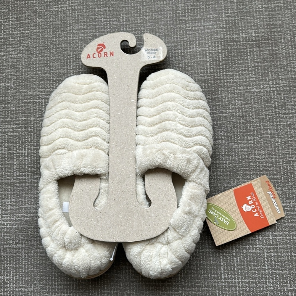 Acorn Women’s Spa Support Non Slip Slippers size 5-6 Arch Support Footbed - Picture 12 of 12